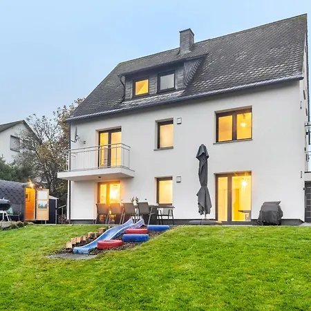 Tatil Evi Wellnesshaus Am Wald