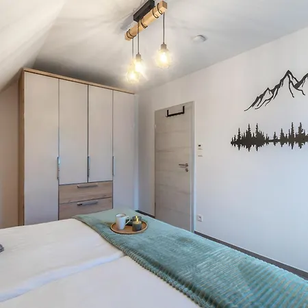 Wellnesshaus Am Wald Tatil Evi Winterberg